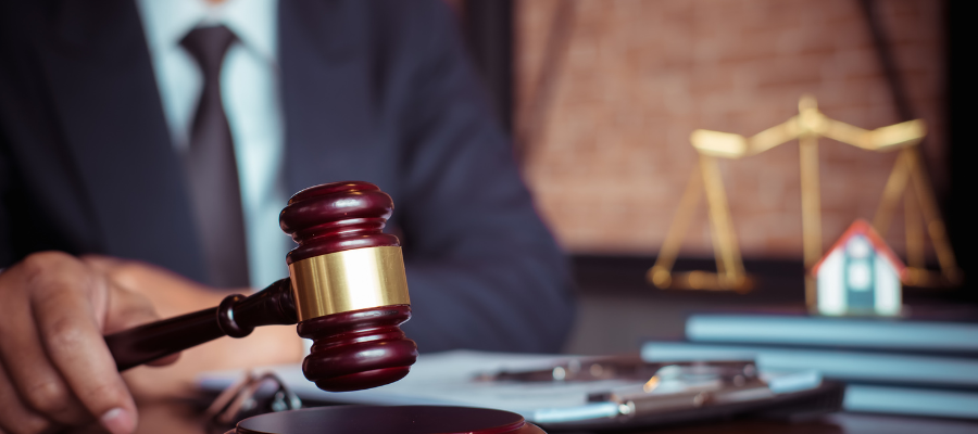 Start Your LLB Journey – College in Dehradun