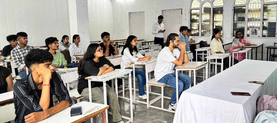 New Session New Goals Begin Your B.B.A & B.com Journey – Best Master College in Dehradun