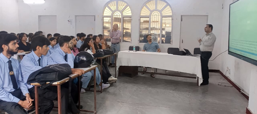 Future of Tech: AI & ML Workshop with Mr. Saud Ahmed – College in Dehradun