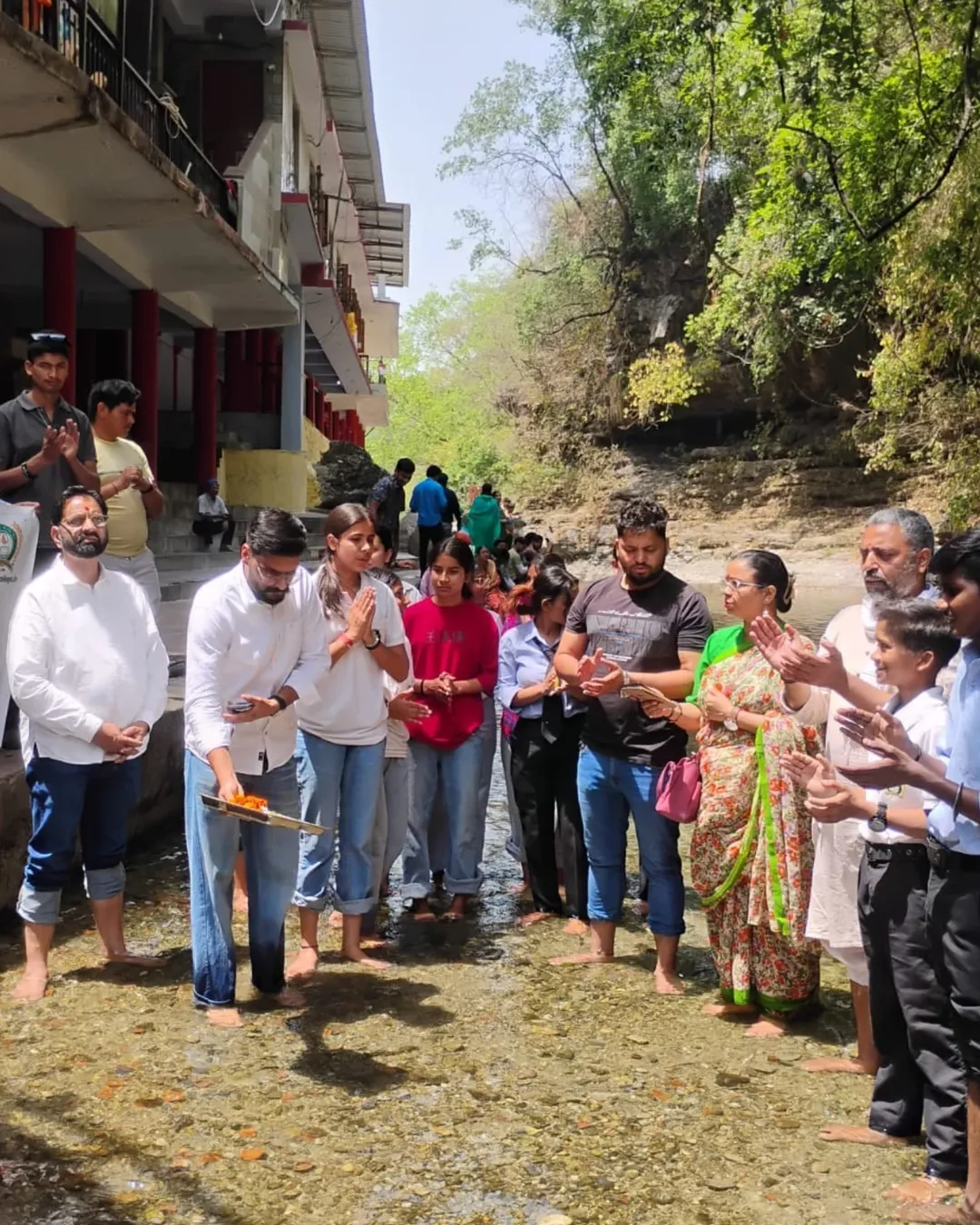 DD College, Nimbuwala Students Clean Tons River to Promote Water Conservation