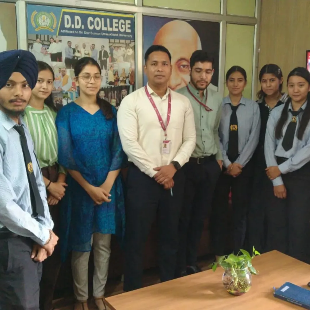 Dehradun: Ten Students from DD College, Nimbuwala, Secure Placements
